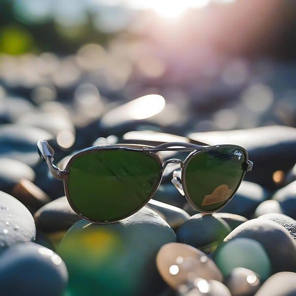 CARTIER GREEN GLASSES WITH SILVER METAL FRAME AND TEMPLES (22132 60-18-135)