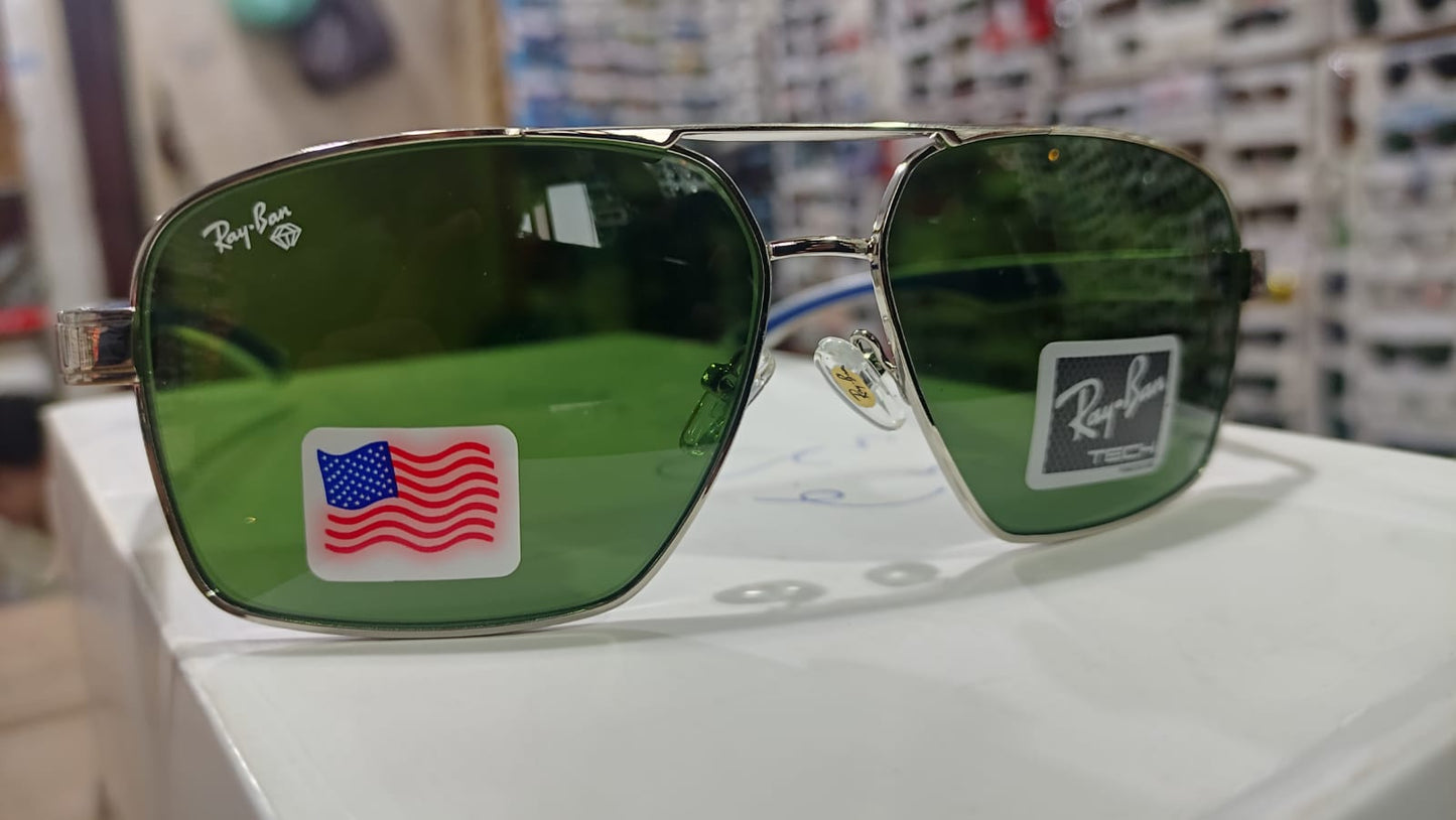 RAYBAN GREEN GLASSES WITH SILVER METAL ALUMINUM FRAME (RB22110 57 13-135)